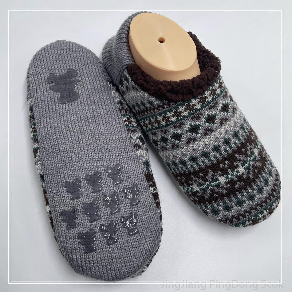 Wholesale Cotton fleece non - slip floor socks home sock winter indoor socks 