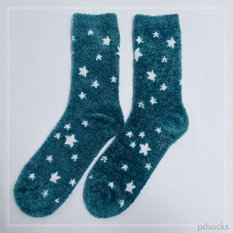 Wholesale women feather yarn cosy socks home socks fuzzy sock 