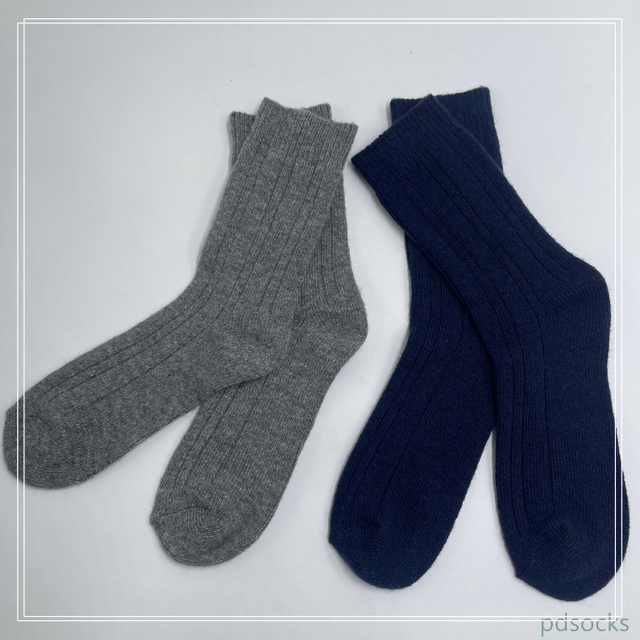 Customized women's knee socks crafted from a blend of wool and cashmere