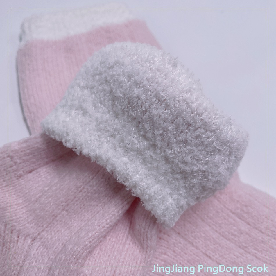 sock136
