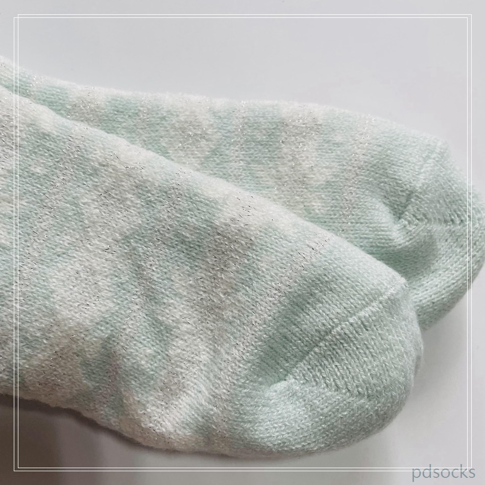Wholesale double layer cosy sock feather yarn inside knitted home sock 