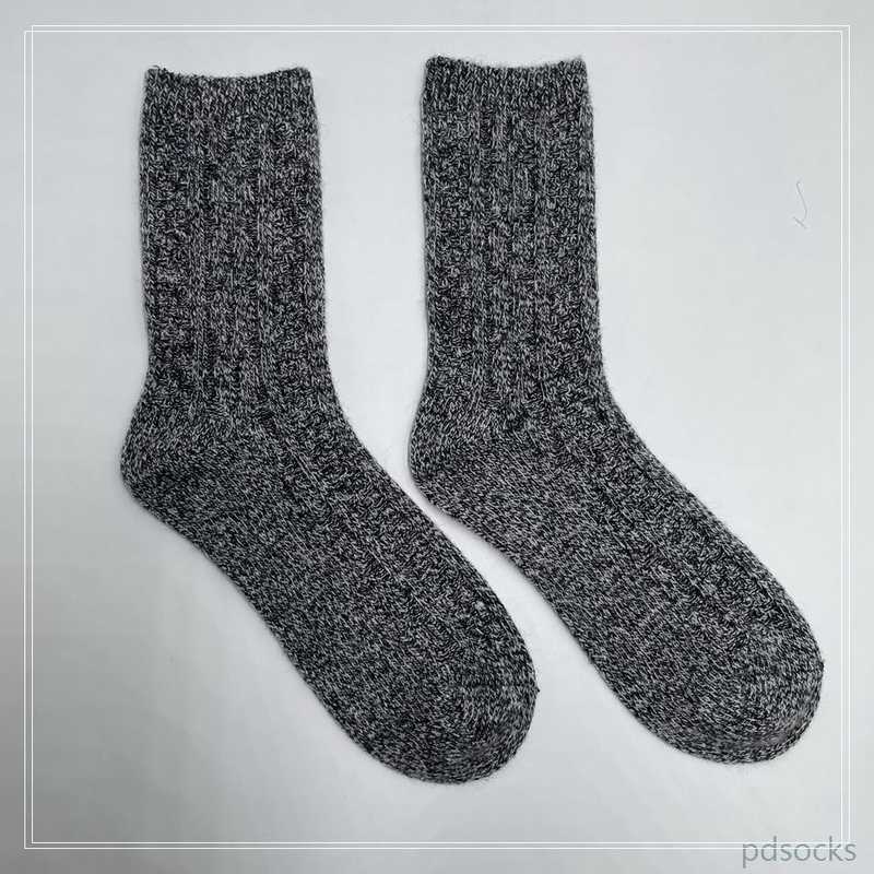 Wholesale wool knitted yarn and chenille Cosy Socks Home Socks fuzzy sock cozy sock 