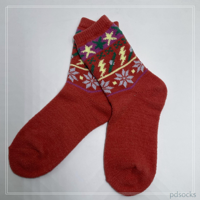 Wholesale super soft fleece yarn and chenille Cosy Socks Home Socks fuzzy sock cozy sleep socks 