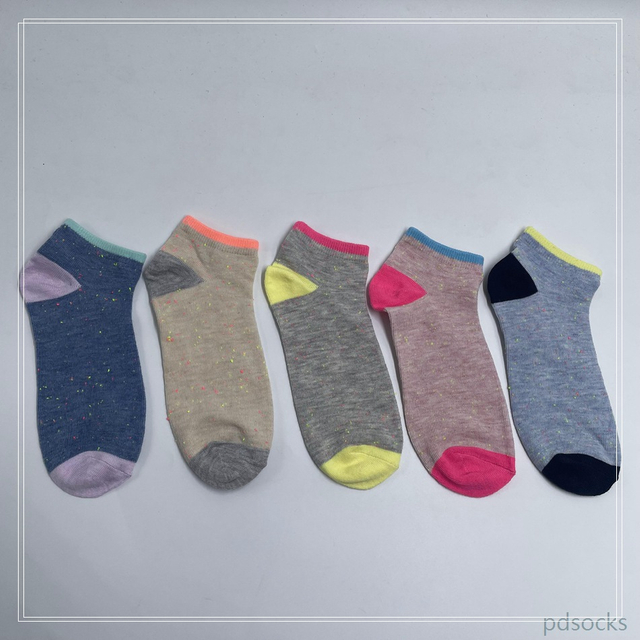 Wholesael girls ankle sport cotton socks fanshion color dots yarn cotton socks 