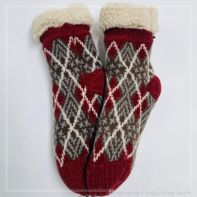 Wholesale super soft cotton lining sherpa socks non-slip home sock 