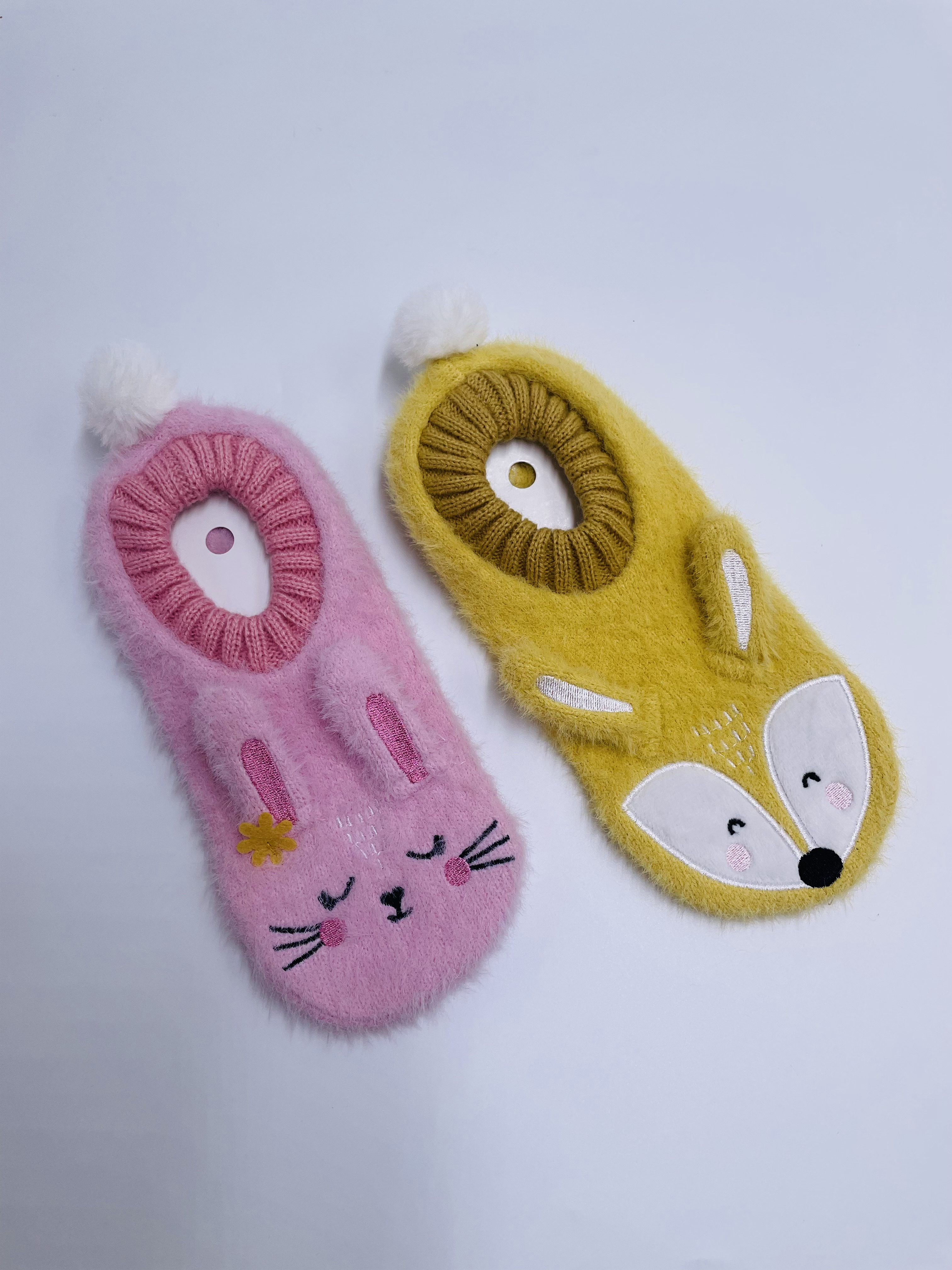 Wholesale home shoes Slipper Sock feather yarn Non-slip Floor Socks Knitted Shoes