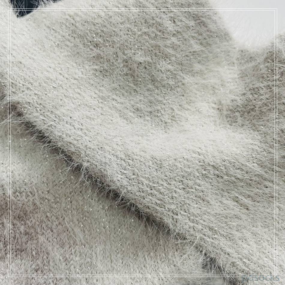 Wholesale super soft long feather yarn cosy sock with shiny threads women sock 