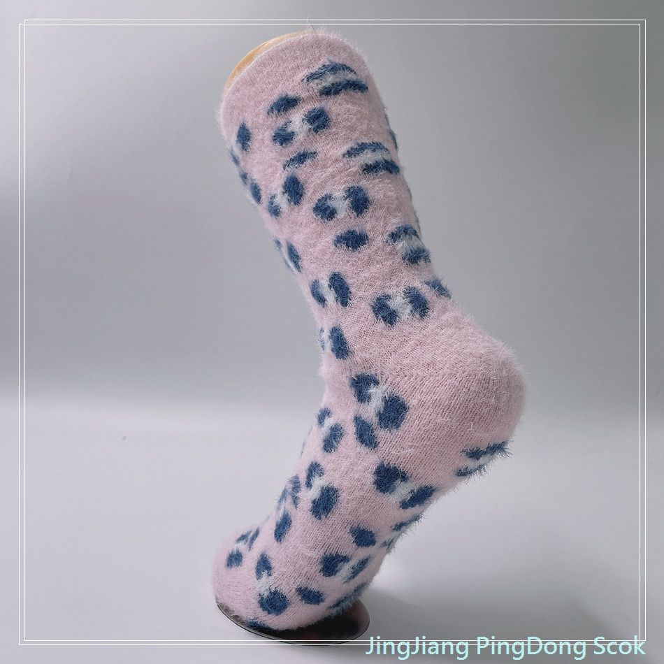 sock057