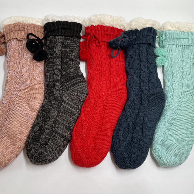 Wholesale sherpa thick cotton lining slipper socks cable knitted home socks