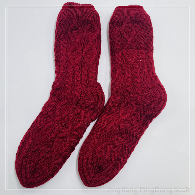 Wholesale super soft cotton lining sherpa socks non-slip home sock double layer sock hot sale 