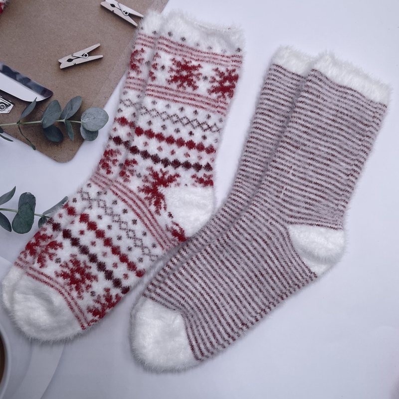 Wholesale Hot Sale Fuzzy Cosy Socks feather yarn cosy socks 