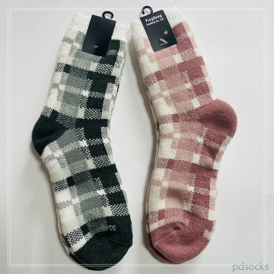 Customized hot sale double layer socks wholsale stocks 