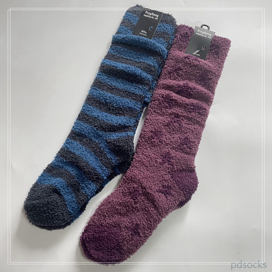 Wholesale Velvet stockings with thick half sides kids socks home sock 