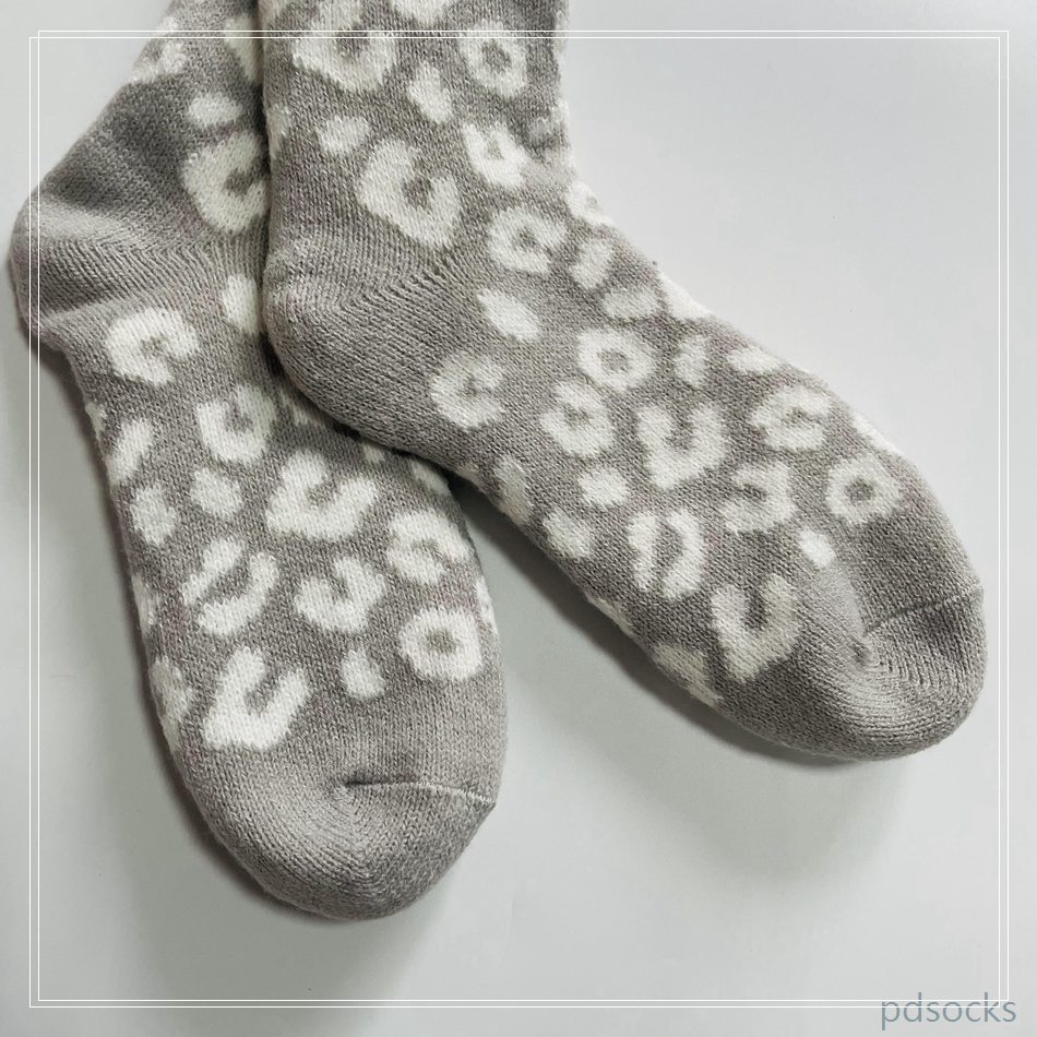 Wholesale double layer cosy sock feather yarn inside knitted home sock women socks 