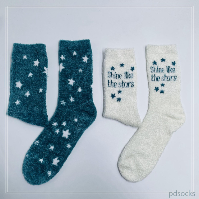 Wholesale women feather yarn cosy socks home socks fuzzy sock 