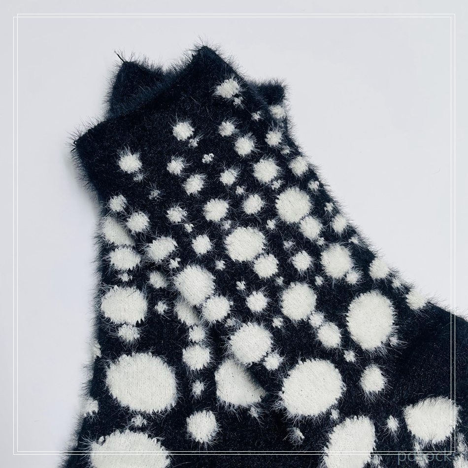 Custom medium feather fuzzy cosy socks home socks fuzzy sock 