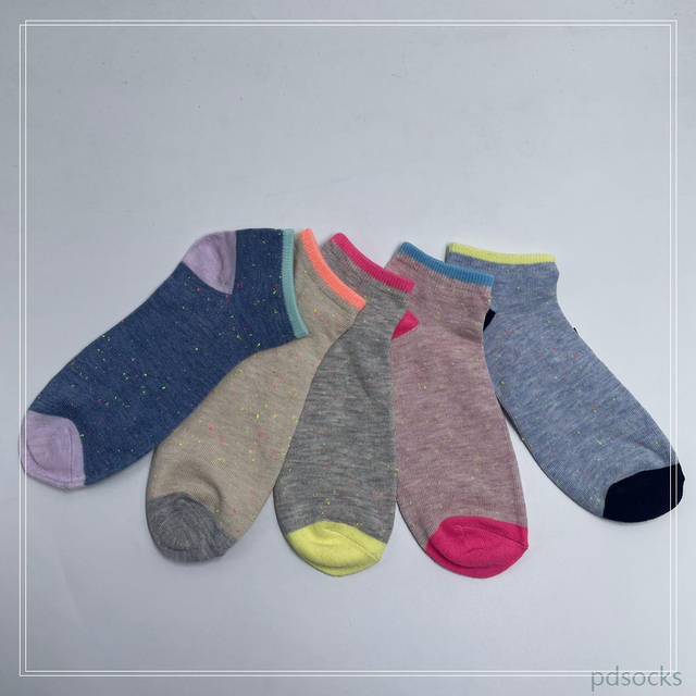 Wholesael girls ankle sport cotton socks fanshion color dots yarn cotton socks 