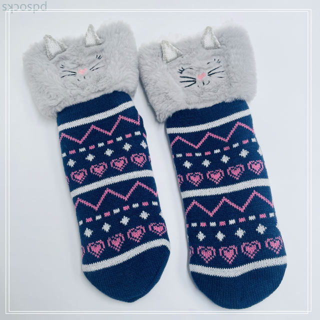 Wholesale cat thick cotton lining slipper socks Series with fringe 3D cartoon non-slip floor sock 