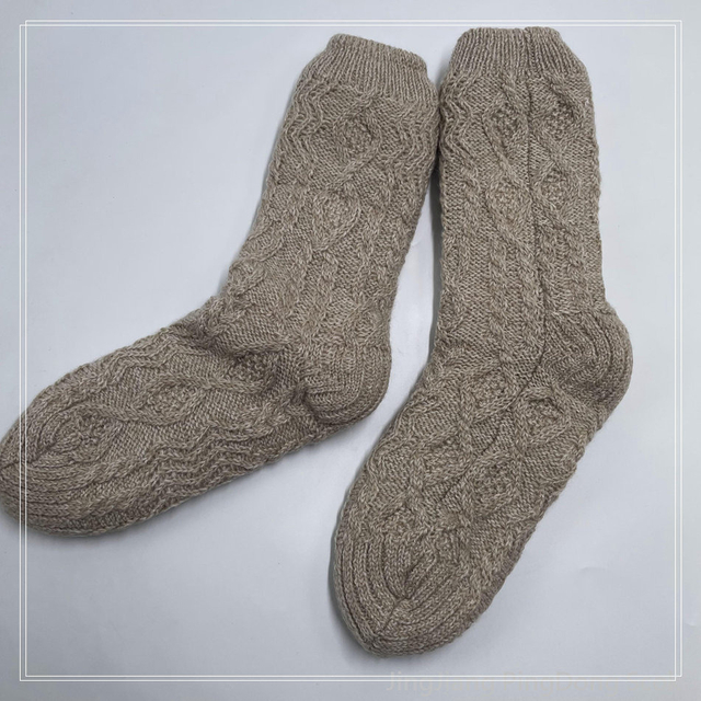 Wholesale super soft cotton lining sherpa socks non-slip home sock double layer sock 