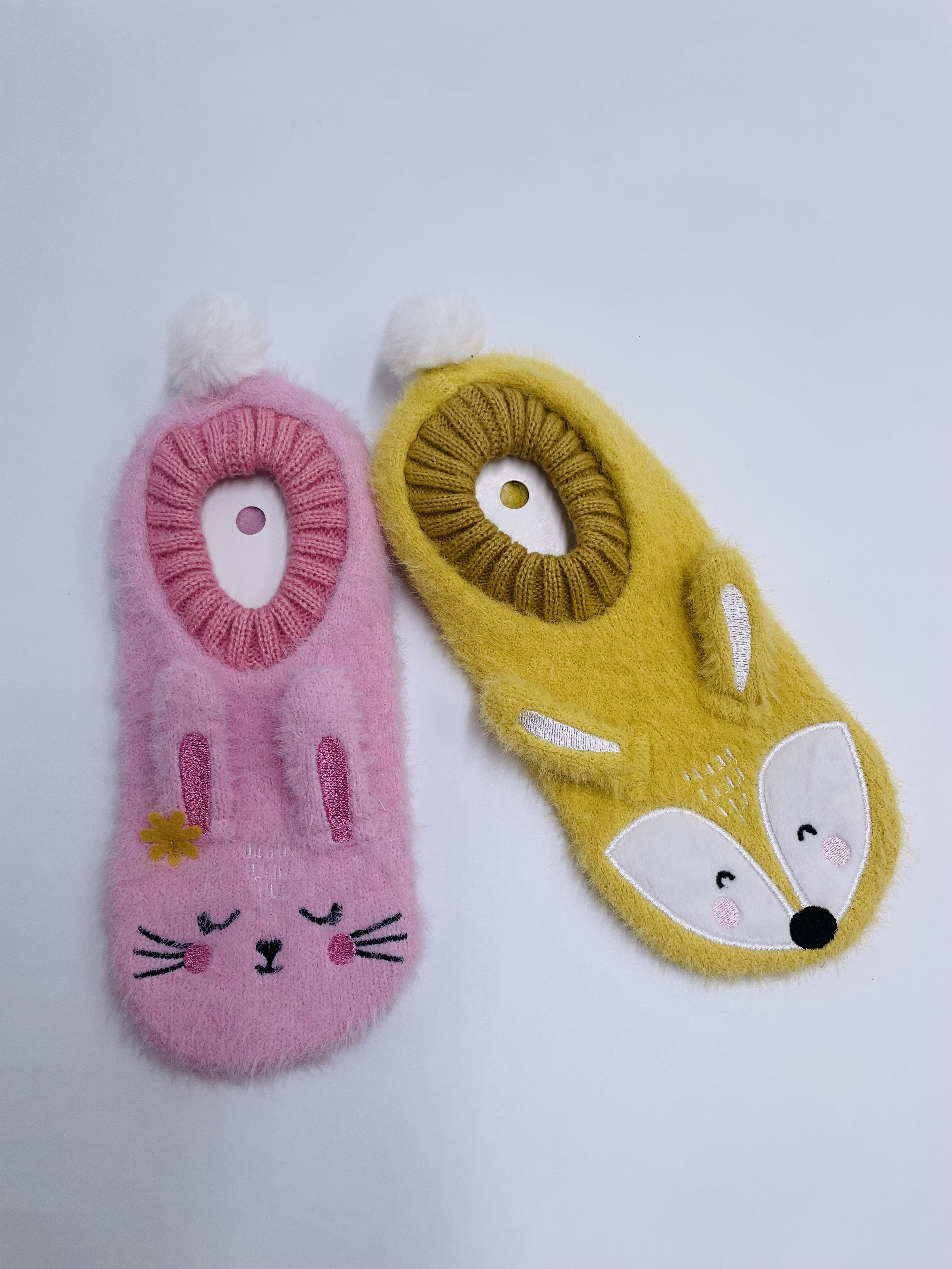 Wholesale home shoes Slipper Sock feather yarn Non-slip Floor Socks Knitted Shoes
