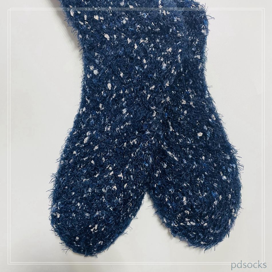 Wholesale and custom colored dot feather yarn knitted warm home socks