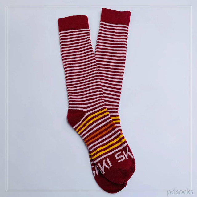 Wholesale custom cotton stockings for kids football socks sport socks crew - length socks