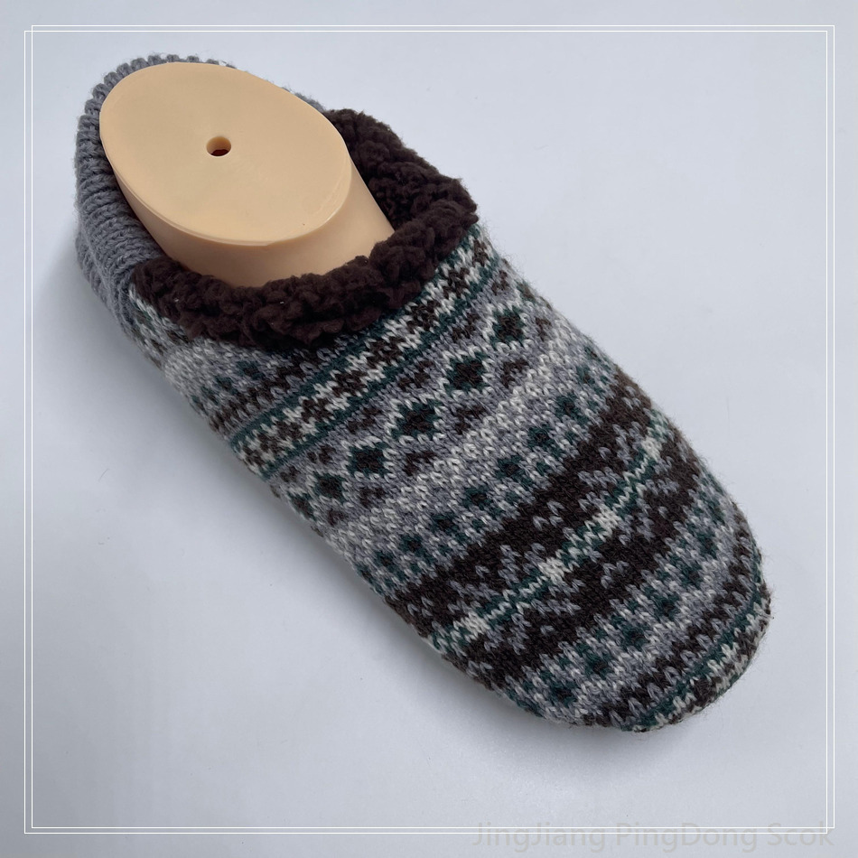 Wholesale Cotton fleece non - slip floor socks home sock winter indoor socks 