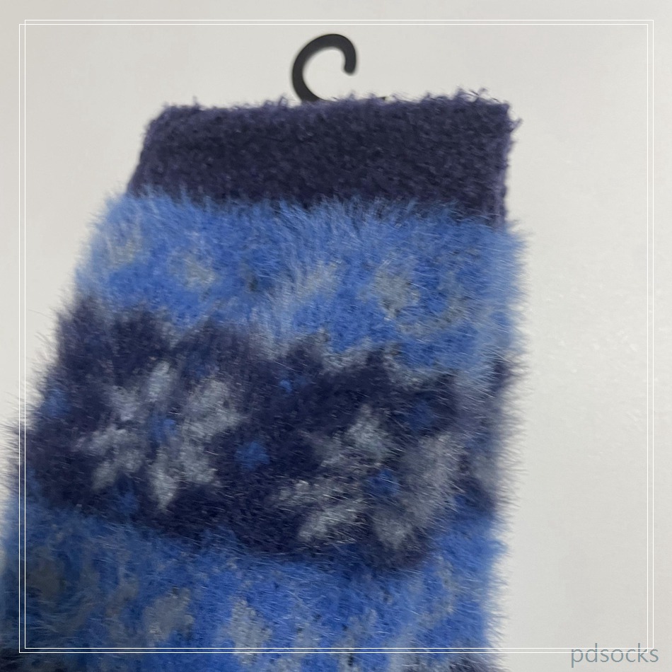 Custom and wholesale super soft fleece cosy socks fashion home sock 