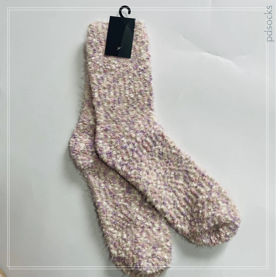 Wholesale popcorn long feather yarn knittede cosy socks warm home socks women socks 