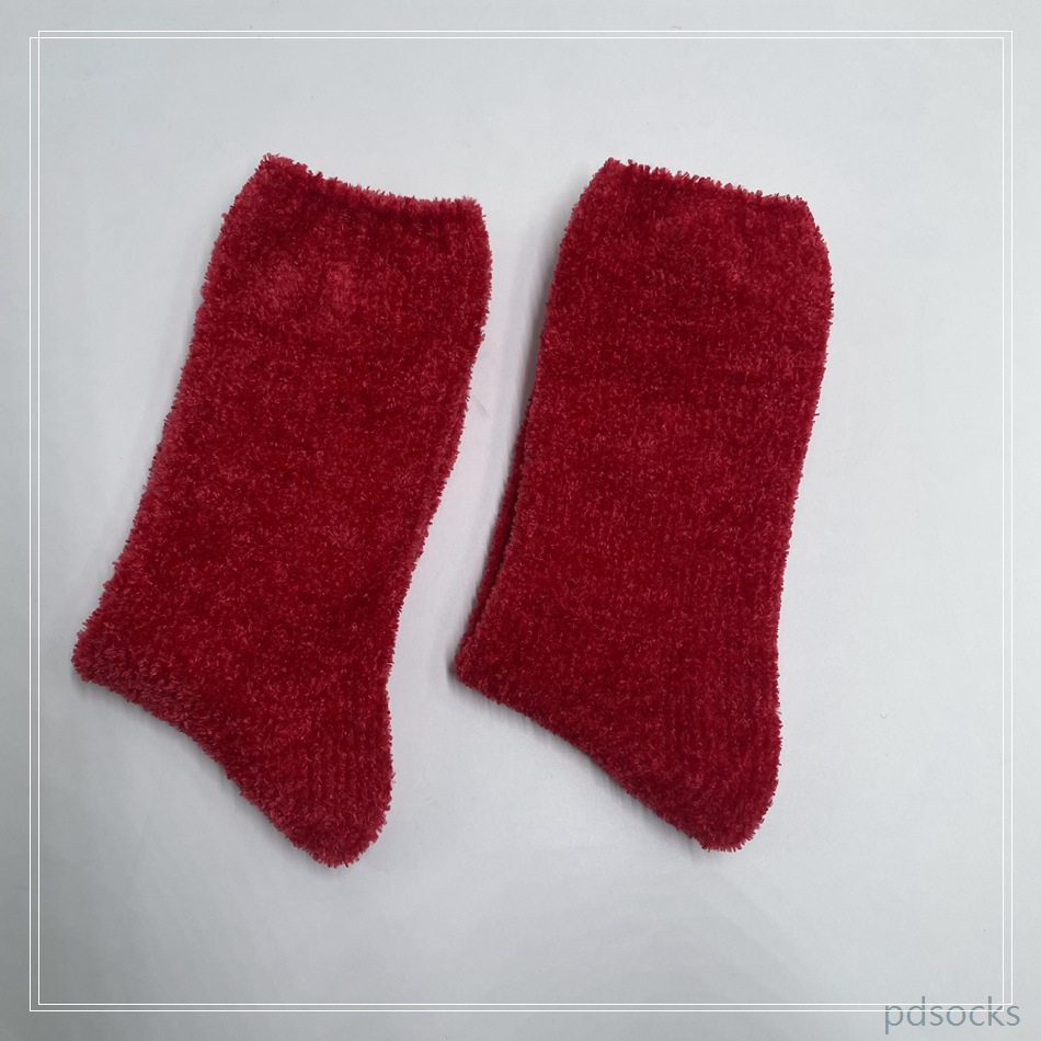 Wholesale Women Red Chenille Cosy Socks Home Socks 