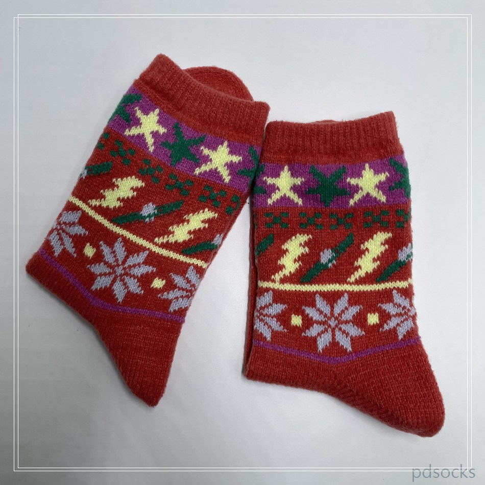 Wholesale super soft fleece yarn and chenille Cosy Socks Home Socks fuzzy sock cozy sleep socks 