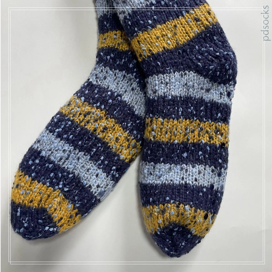 Wholesale colored dot yarn Knitted Slipper Home Socks Cosy Double Layer Thick Warm Sock stripe 