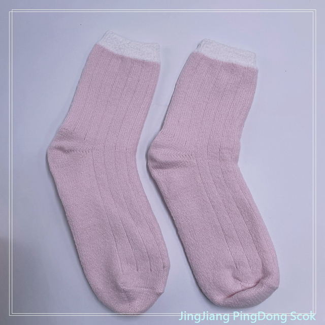 Wholesale hot sale super soft polyester double layer cosy sock heart design home sock fashion women