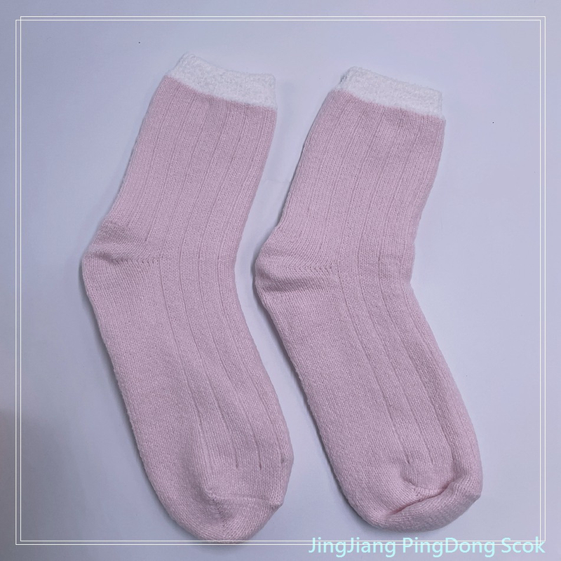 Wholesale hot sale super soft polyester double layer cosy sock heart design home sock fashion women